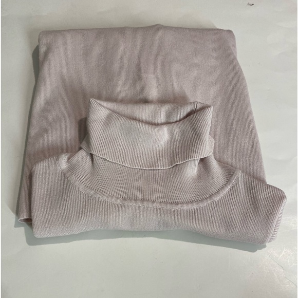 Chico's Darcy Turtlenecks Sweater Ls Basic Cathedral heather Pink Silk - Picture 2 of 12